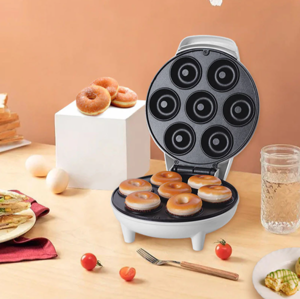 Аппарат для выпечки мини-пончиков Donut Maker KC-TTQ-1 на 7 форм, 1200W